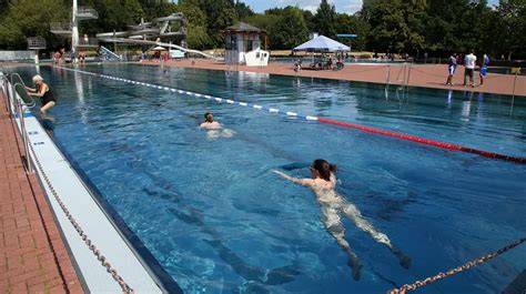 naked at the public pool